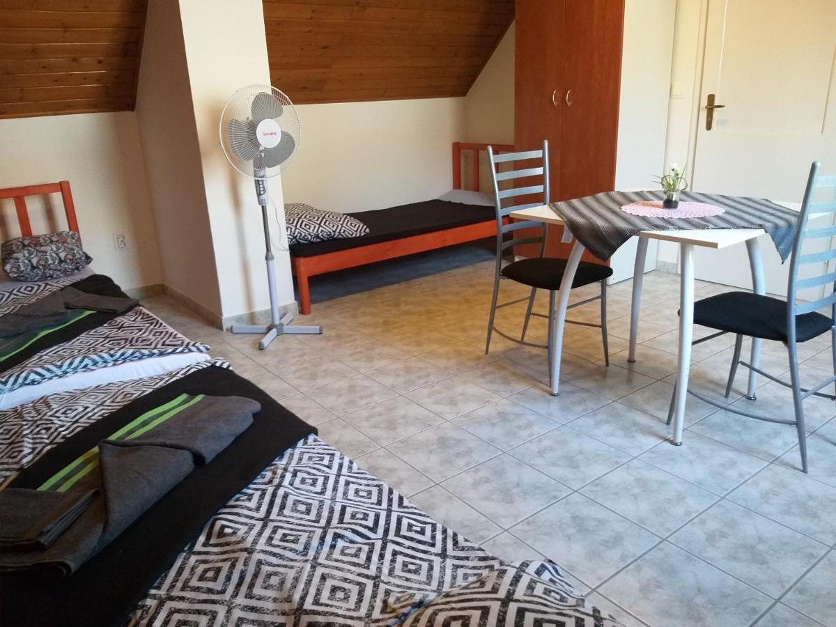 Aparthotel Azure House Keszthely Exteriér fotografie